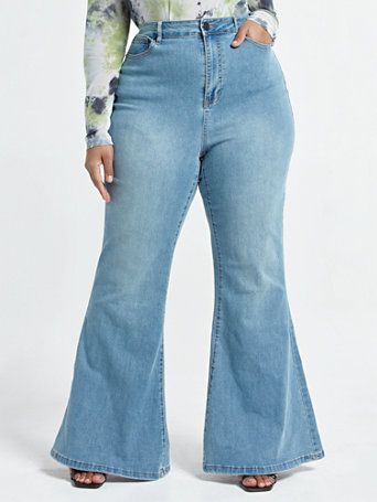 flare jeans short