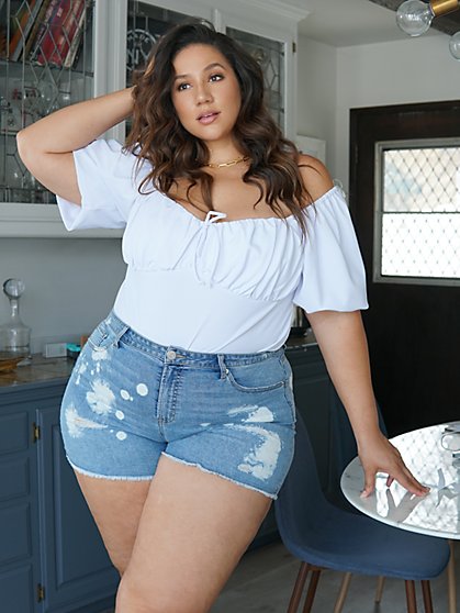 plus size cut off jeans