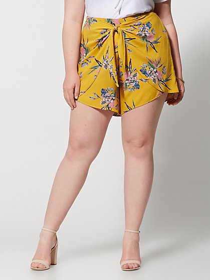Plus Size Camira Yellow Floral Shorts - Fashion To Figure