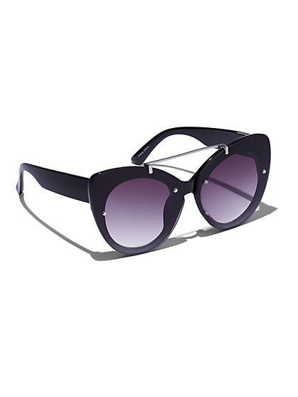 Plus Size Cat Eye Bar Detail Sunglasses - Fashion To Figure