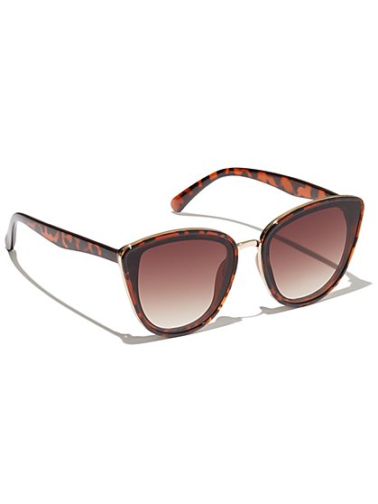 Plus Size Cheetah Cat Eye Sunglasses - Fashion To Figure