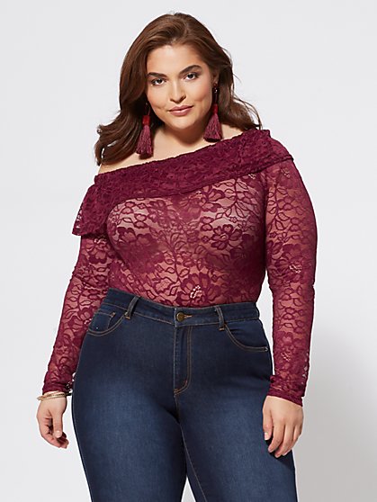 Plus Size DeeDee Lace Top - Fashion To Figure