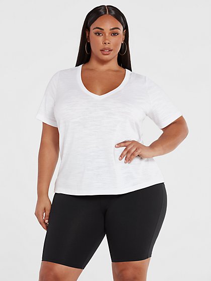 Plus Size Essentials - The Short Sleeve V-Neck Tee - Fashion To Figure