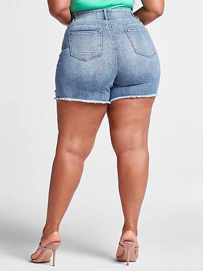 curvy women shorts