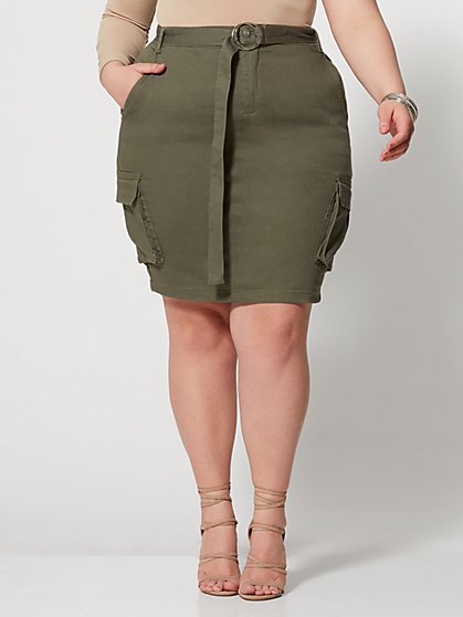 Plus Size Kaylee Belted Cargo Skirt - Fashion To Figure