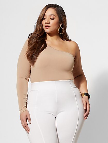 Plus Size Kendall One-Shoulder Top - Fashion To Figure