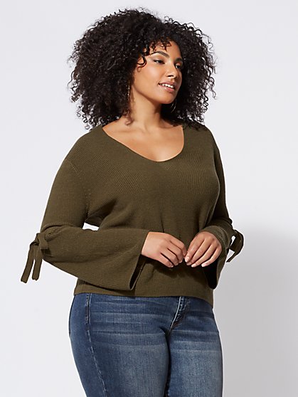 Plus Size Laurel Bell-Sleeve Sweater - Fashion To Figure