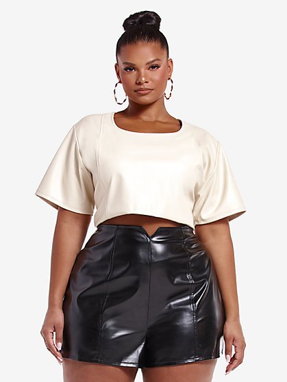 leather shorts plus size