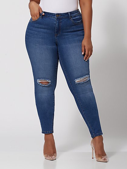 Plus Size Medium Wash Mid-Rise Destructed Crosshatch Skinny Jeans - Short Inseam - Fashion To Figure