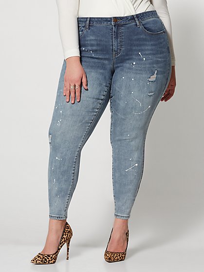 Plus Size Mid-Rise Paint Splattered Skinny Jeans - Fashion To Figure