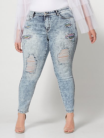Plus Size Mid-Rise Sequin Detail Skinny Jeans - Fashion To Figure