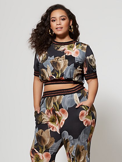 Plus Size Nicki Floral Top - Fashion To Figure