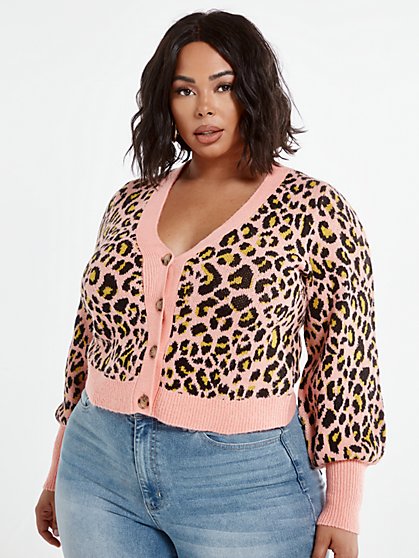 fashion to figure tops