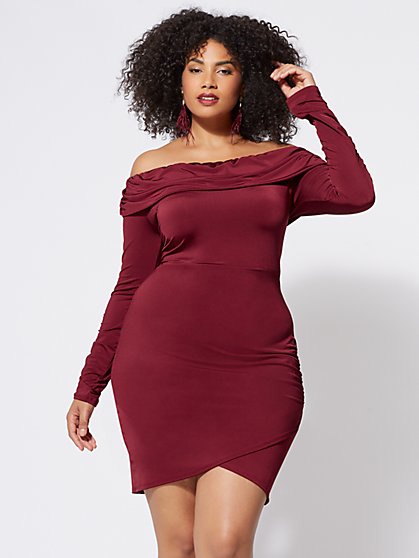 plus size form fitting dresses