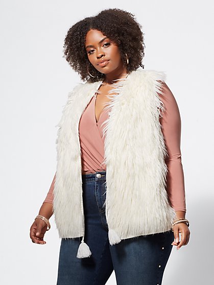 Plus Size Yasmin Faux-Fur Sweater Vest - Fashion To Figure